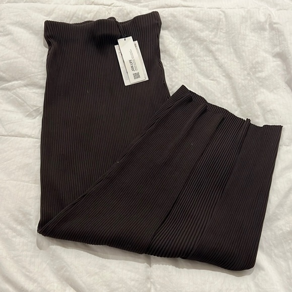 Zara Dresses & Skirts - Zara Brown Maxi Skirt NWT